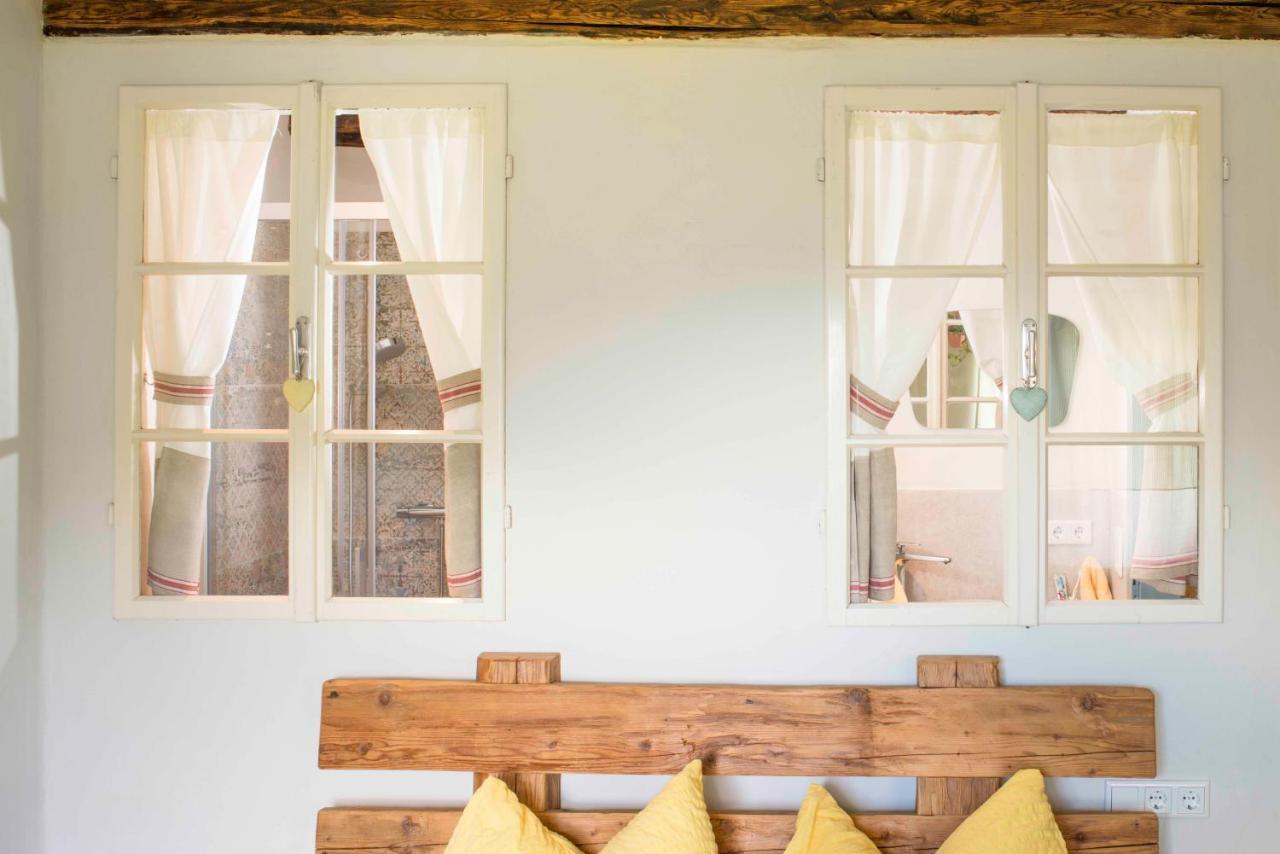 Hepi Lodge